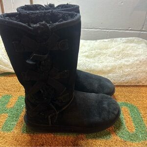 Koolaburra Black Boots with Bow Details